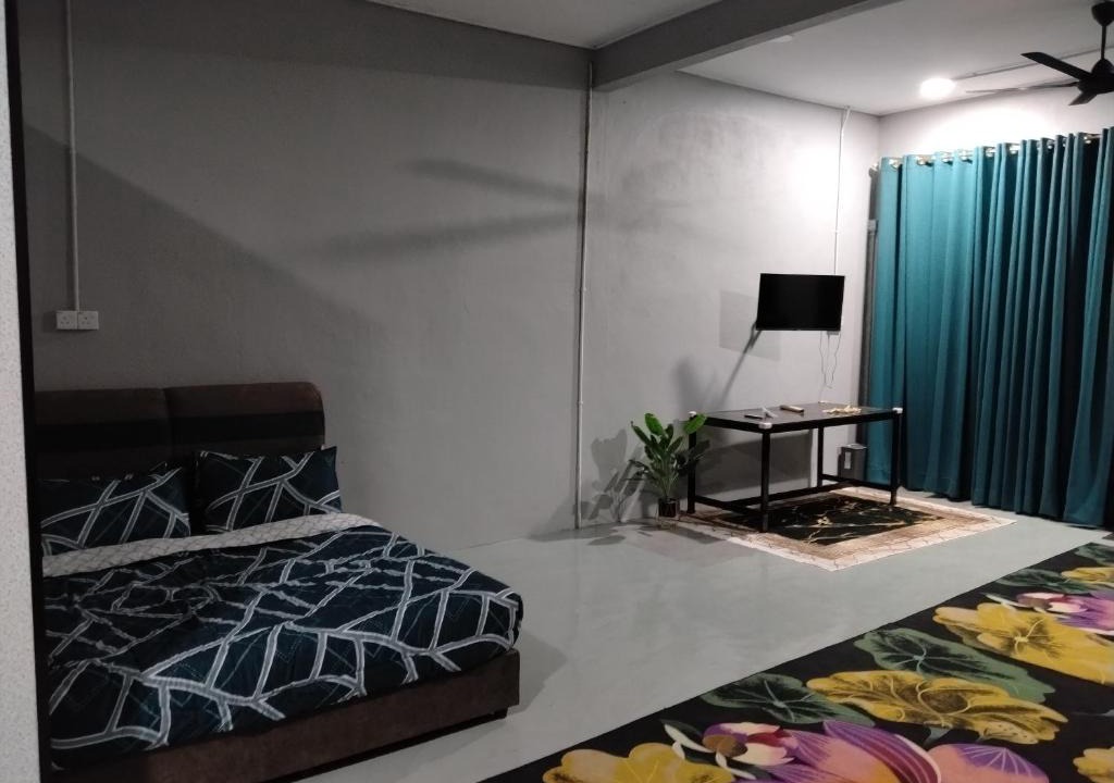 Kampung Telaga Bata House | Roomstay Ust Omar