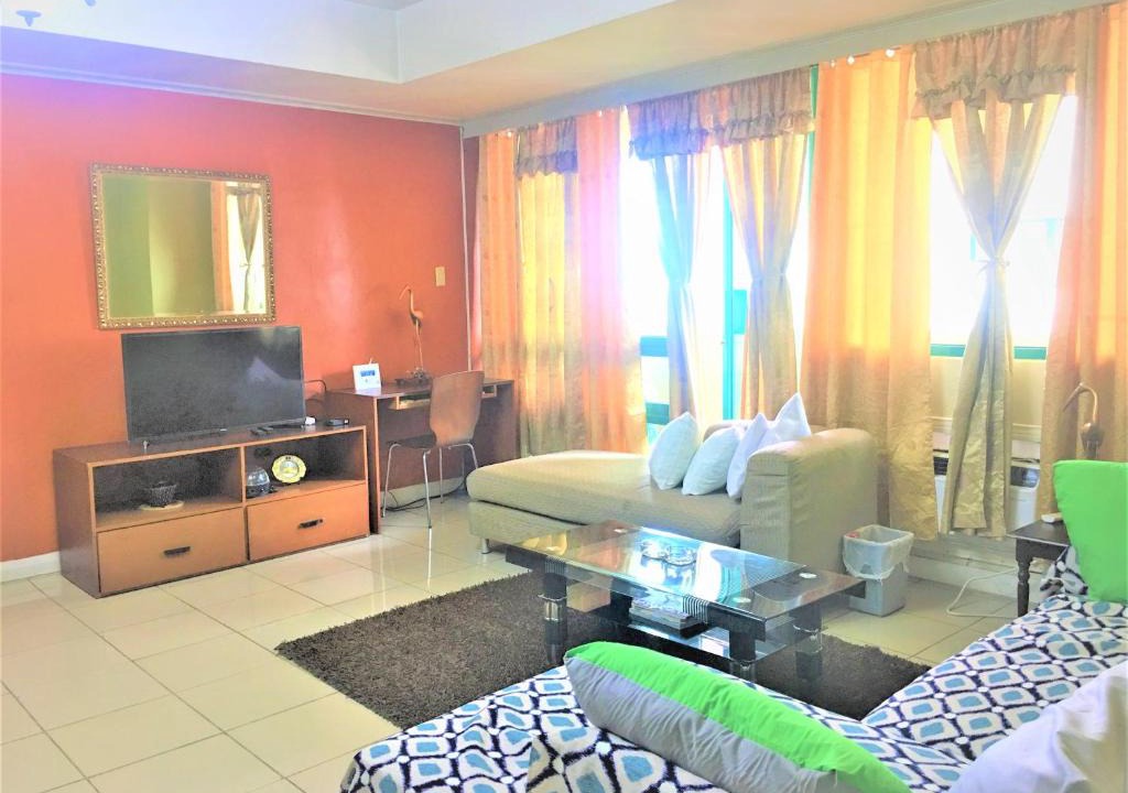 Barangay 670 Apartment | Rosa's Cozy Home 1 BEDROOMS Robinsons Place Residences Manila
