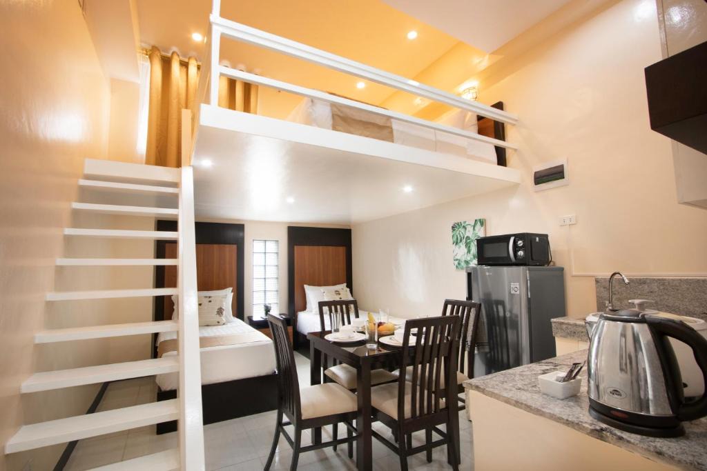 Ormoc Hotel | Rosetta Guest House