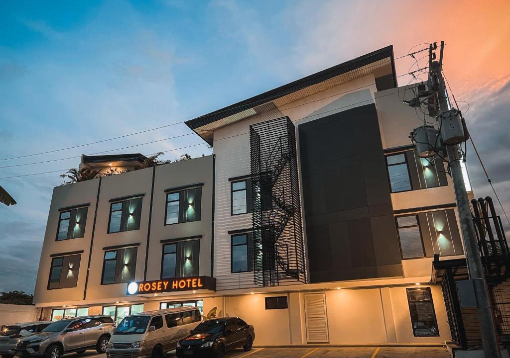 Cabanatuan Hotel | Rosey Hotel