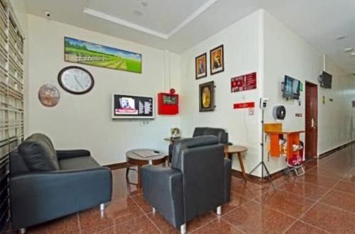 Taman Desa Cemerlang Hotel | RS Hotel