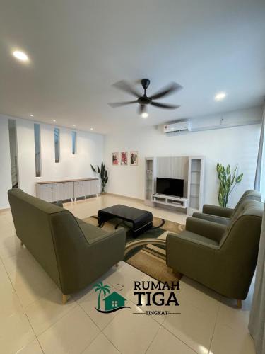 Kampung Kempadang House | Rumah Tiga Tingkat 6BR4B Full Home SPACIOUS Kuantan