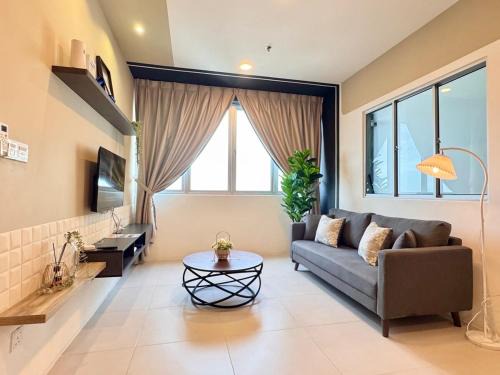 Pusat Komersil Lee Ling Apartment | S15-08 MetroCity Square Condominium-3R2B-8 Pax