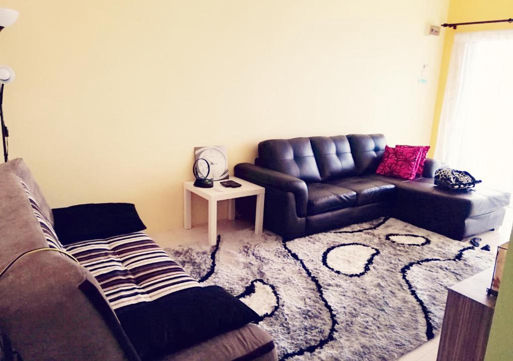 Bandar Sri Sendayan House | SalamMuslimonly homestay