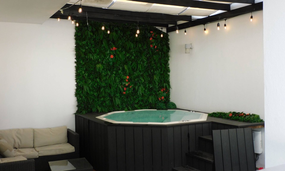 Evaristo Morales Apartment | SD 4BR Luxury Penthouse - Jacuzzi, Top Views & Near BlueMall