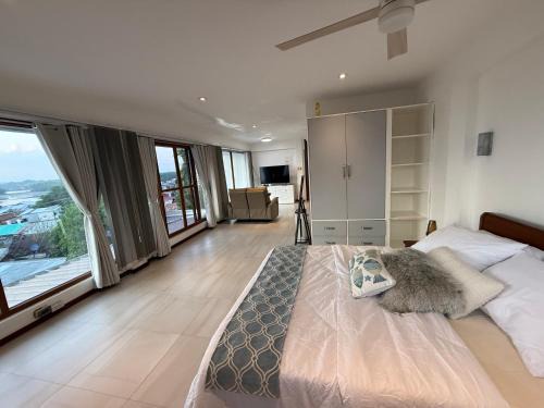 Puerto Princesa City Centre House | Sea Smile