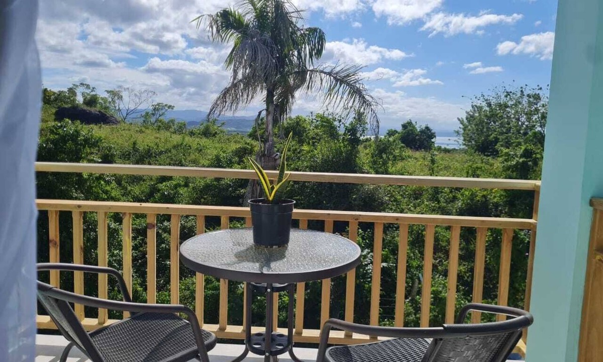 Barrio Santa Lucia Apartment | Sea view apartment 5 minutes away from the best beaches of Rio San Juan.