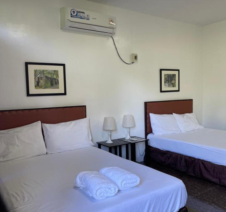 Catarman House | Seaside traveler's Inn by Camiguin Island Home