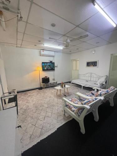 Kampung Baung House | Sejiwo Apartment 6-8pax