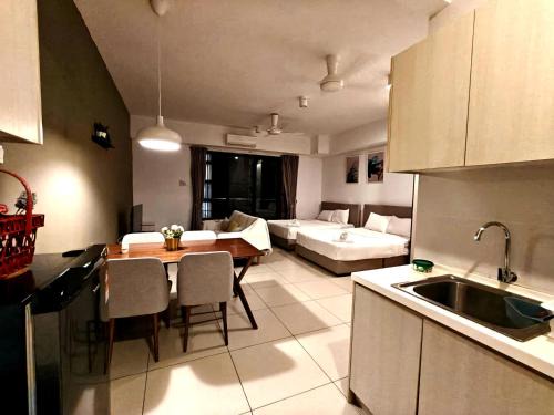 Genting Highlands Apartment | Serene Highland Stay at Midhills Genting l Free WIFI