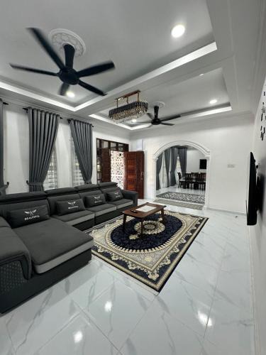 Kampung Kerta Pulas House | Seri Damad Dungun Homestay