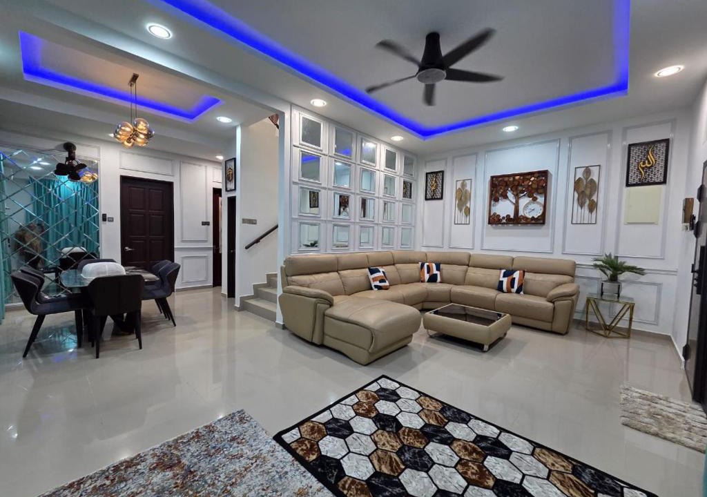 Bayan Lepas House | Seri Emerald Homestay 4 Bedrooms House