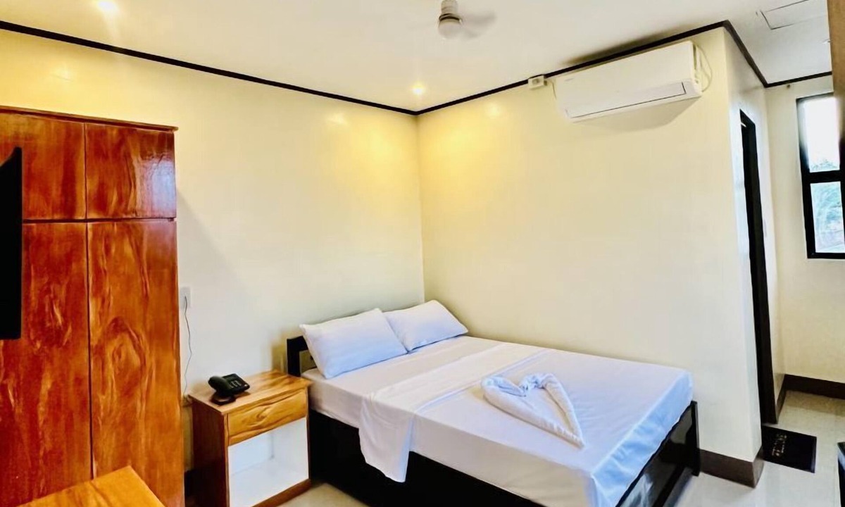 Zamboanga Apartment | Single Deluxe Compact Comfort