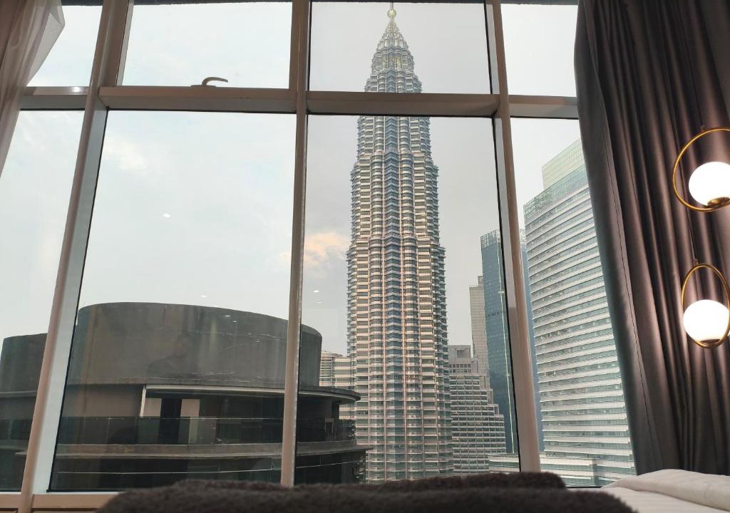 Kuala Lumpur City Centre Hotel | Sky suites klcc by thai stay
