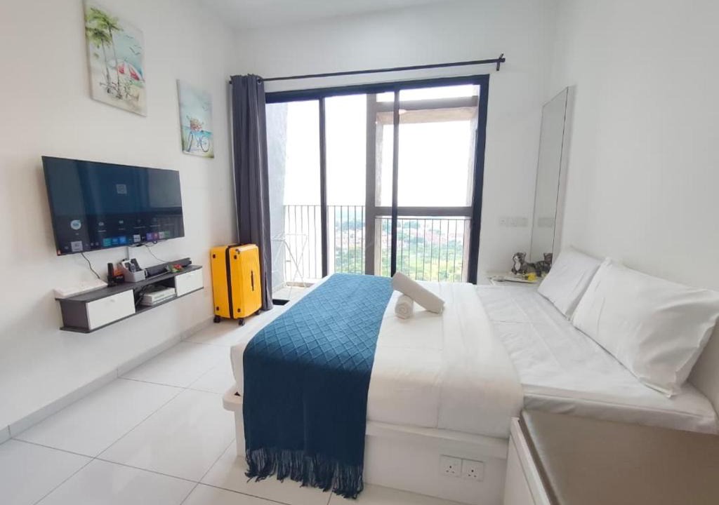 Bukit Indah Apartment | Skytrees Cozy 2Pax Studio W Balcony Aeon BI By STAY