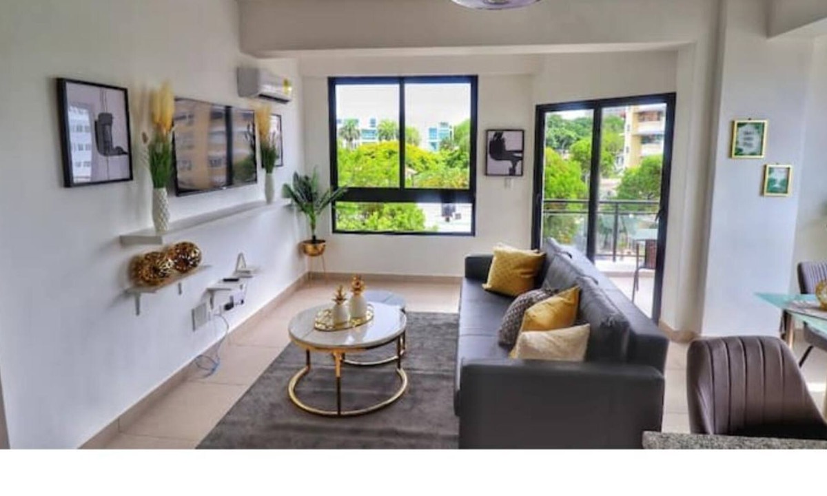 Gascue Condo | Sleek 1-Bedroom Condo w/Rooftop Hot tub in Gazcue