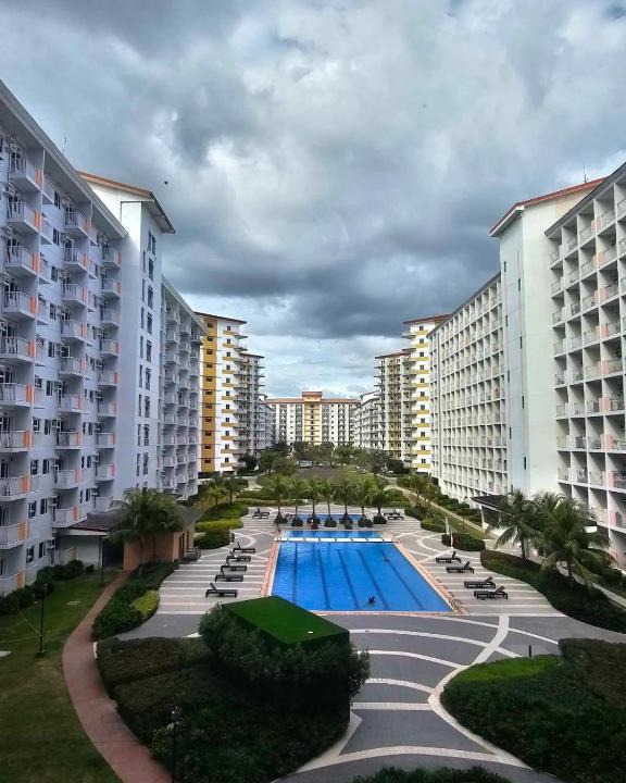 San Dionisio Apartment | SMDC Field REsidences condo unit