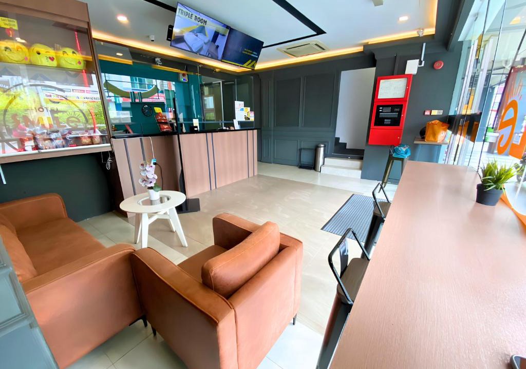 Bandar Sri Permaisuri Hotel | Smile Hotel Cheras Sri Permaisuri