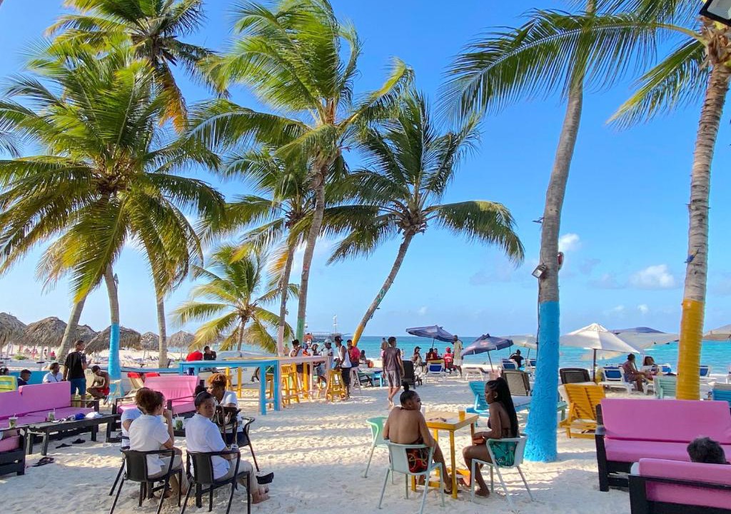 Bavaro Apartment | SOL CARIBE STUDIOS with TROPICAL POOL playa LOS CORALES