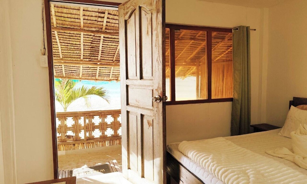San Vicente Bed & Breakfast | Solmar Beach Camp