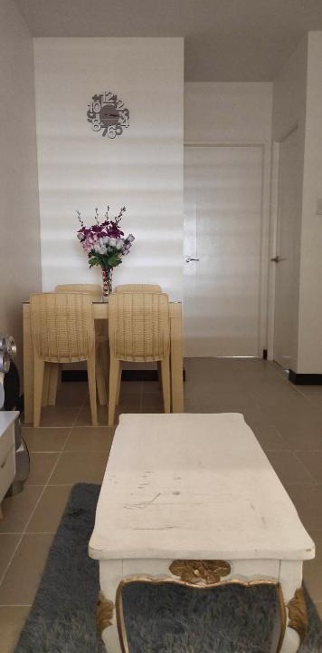 A. Bonifacio Apartment | Spacious 1 Bedroom Condo in QC with Best Skyline View