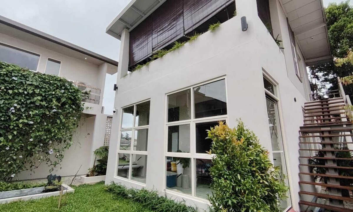 Taman Intan House | Spacious 6-bedroom house in peaceful Kuantan with AC and ensuite bathrooms