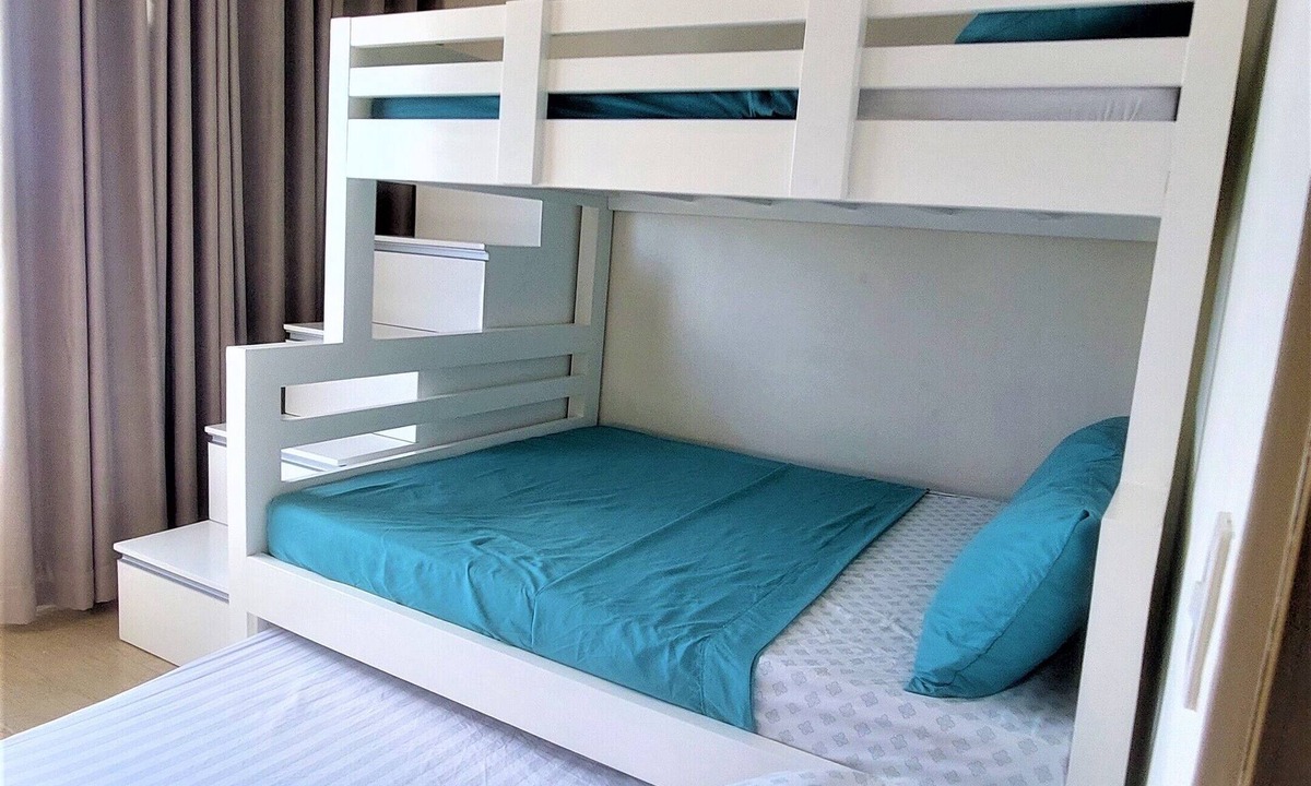 Laurel Condo | Spacious and Cozy 2-bedroom Condo in lovely Tagaytay