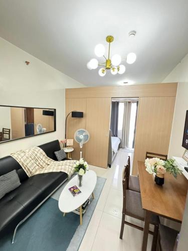 San Dionisio Apartment | Staycation at Field Residences Near Airport