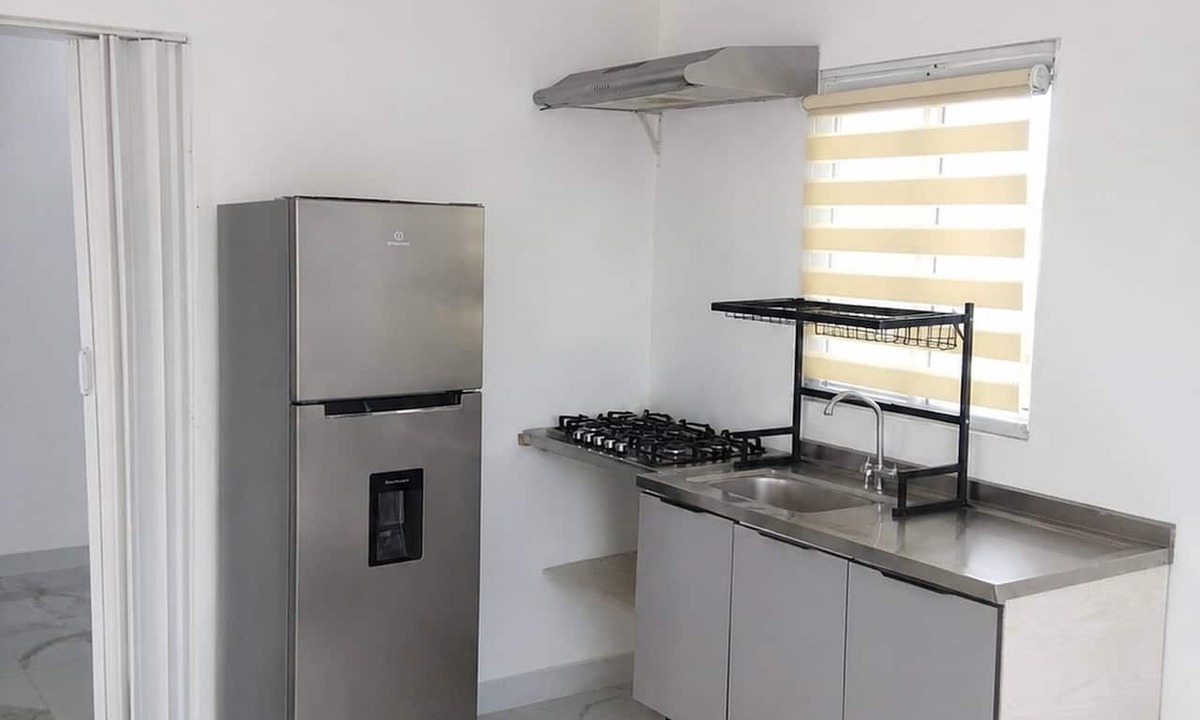 El Factor Apartment | Studio Apartment With Available Parking
