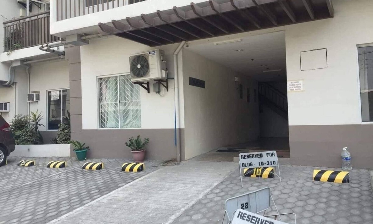 Moonwalk Condo | Studio Condo Near Manila Airport $25 per day
