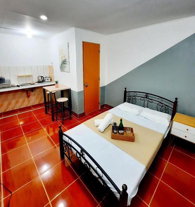 Tacloban Hotel | Studio type unit - Host Homes Apitong