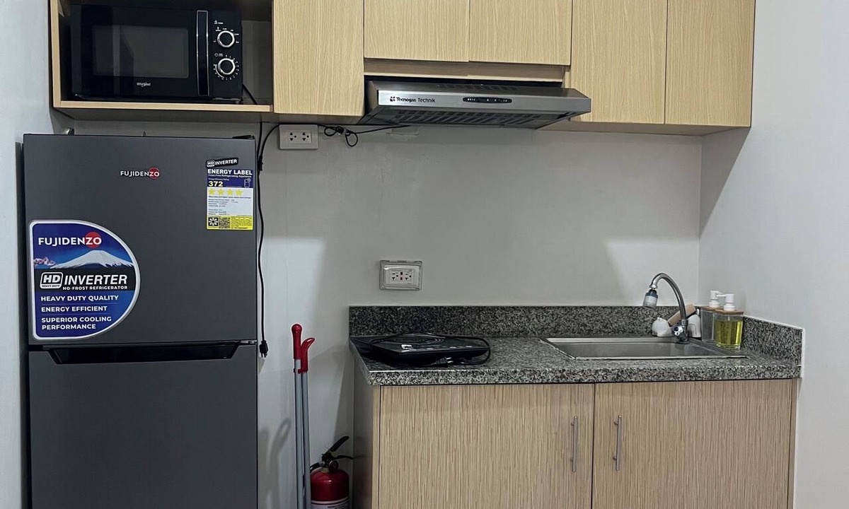 Mandaue Condo | Stylish Japandi Condo in the Heart of Cebu/Fast Wi-Fi Near/IT Park & Ayala