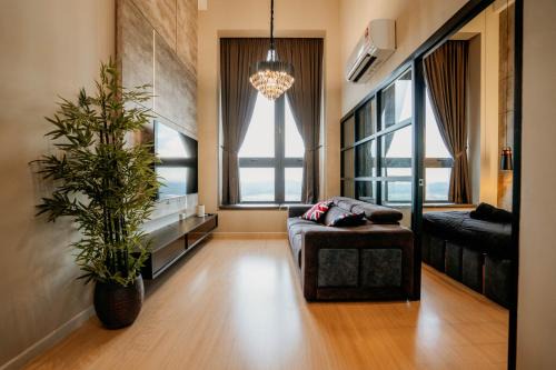 Nusajaya Apartment | Stylish Loft Duplex Sunway Grid by Our Stay