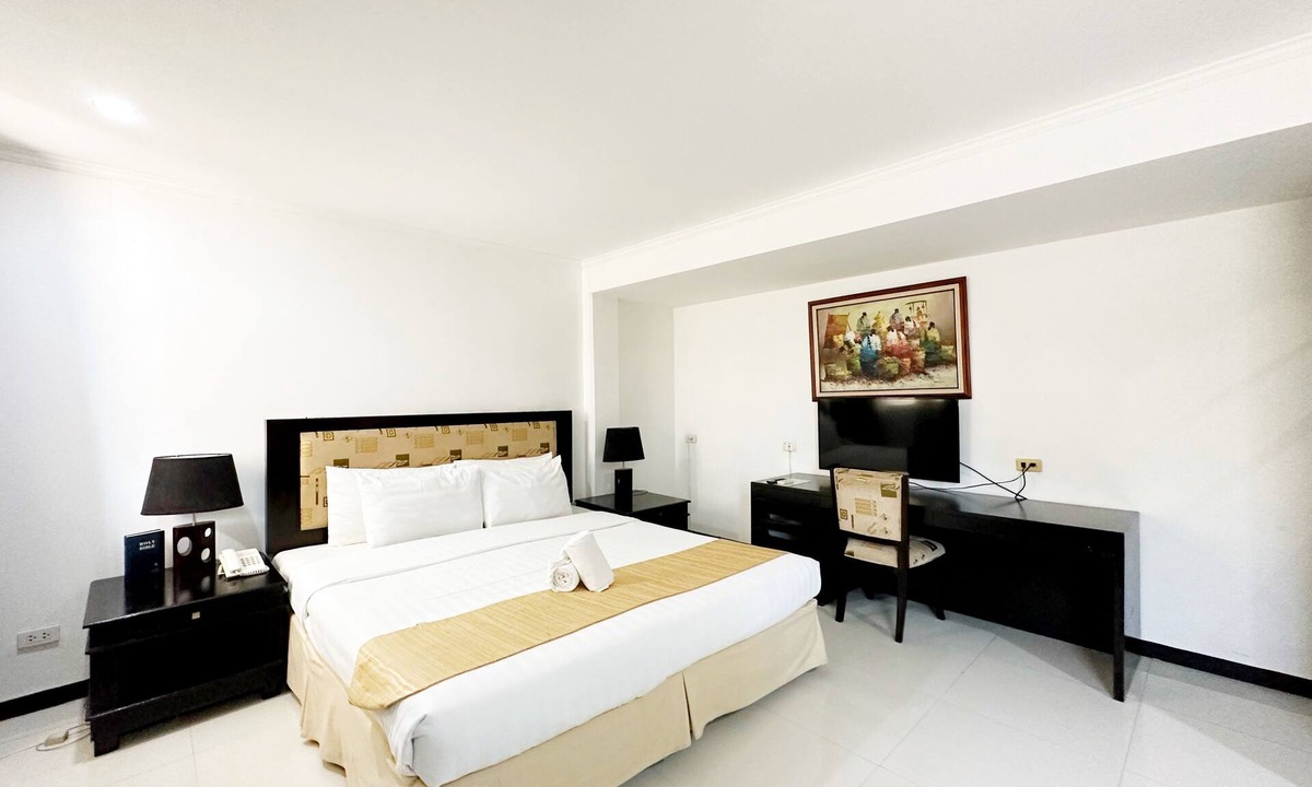 Olongapo Hotel | Subic Bay Peninsular Hotel