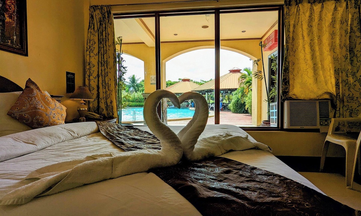 Olongapo Hotel | Subic Waterfront Resort And Hotel