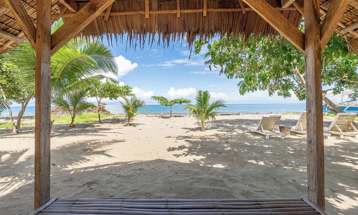 Sipalay House | Sugar Lounge