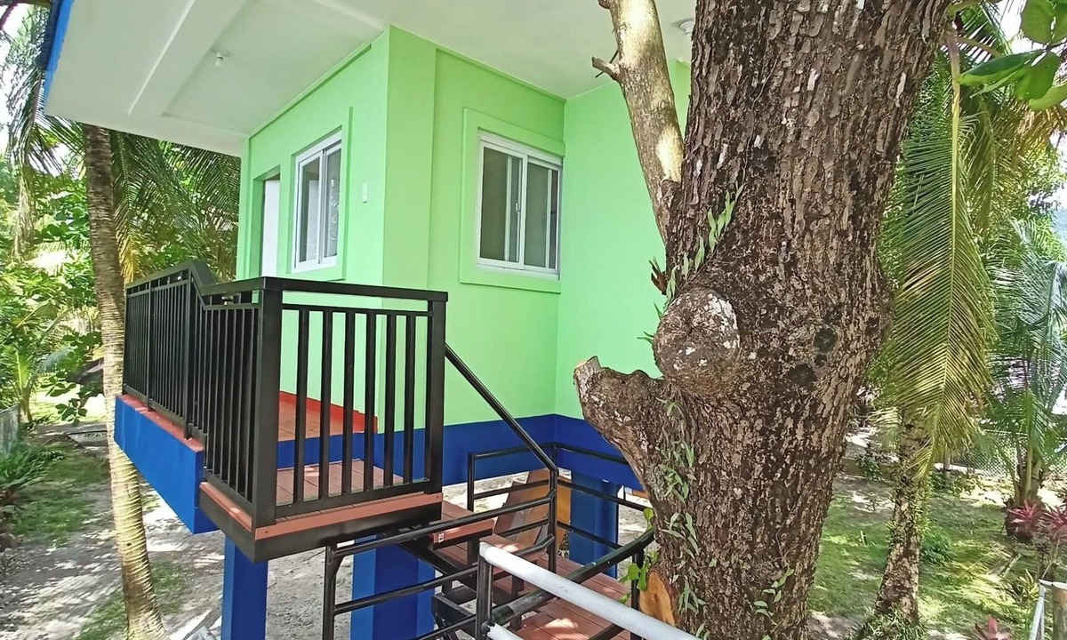 Santa Magdalena Cabin | Suki Beach Resort - Aircon Tree House
