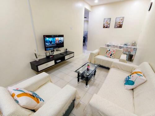 Kluang House | Summer 6pax Seri Impian Neflix Water Dispenser