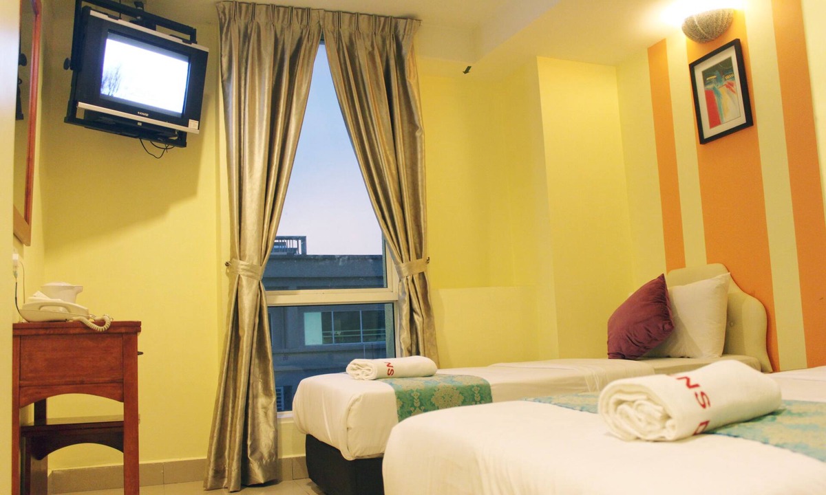 Seri Kembangan Hotel | Sun Inns Hotel Equine Seri Kembangan