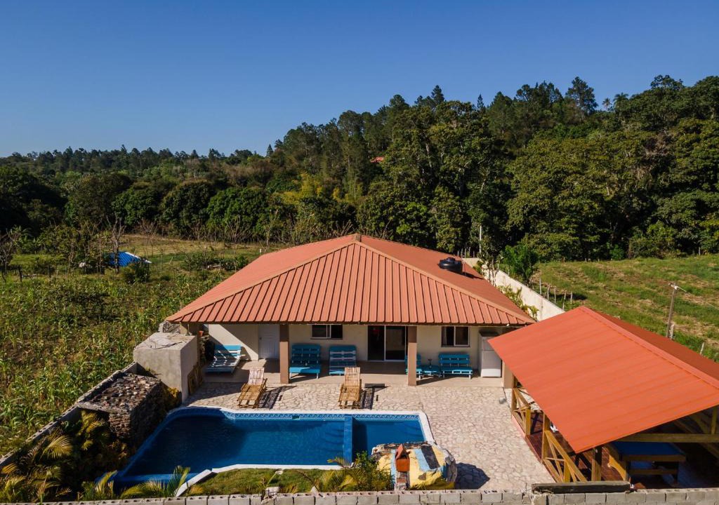 Jarabacoa Villa | Sunflower village villa girasoles