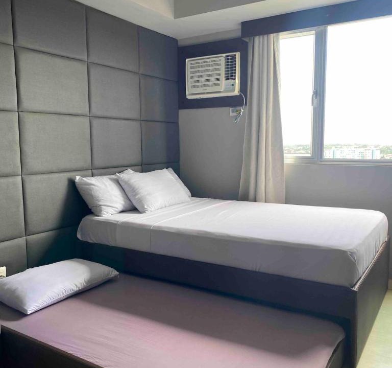 Iloilo Apartment | Sunset-view Condo-ATA1-1406
