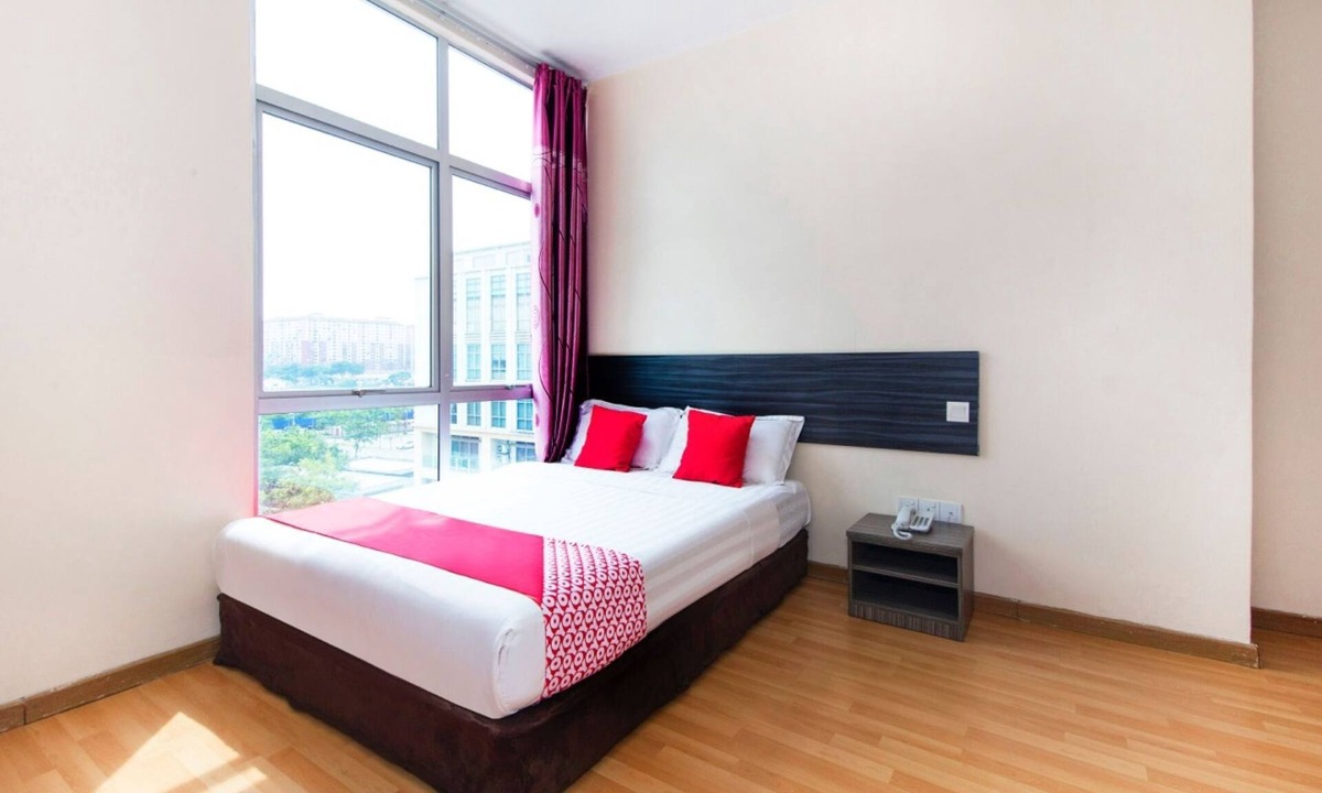 Petaling Jaya Hotel | Super OYO 331 I Boutique Hotel