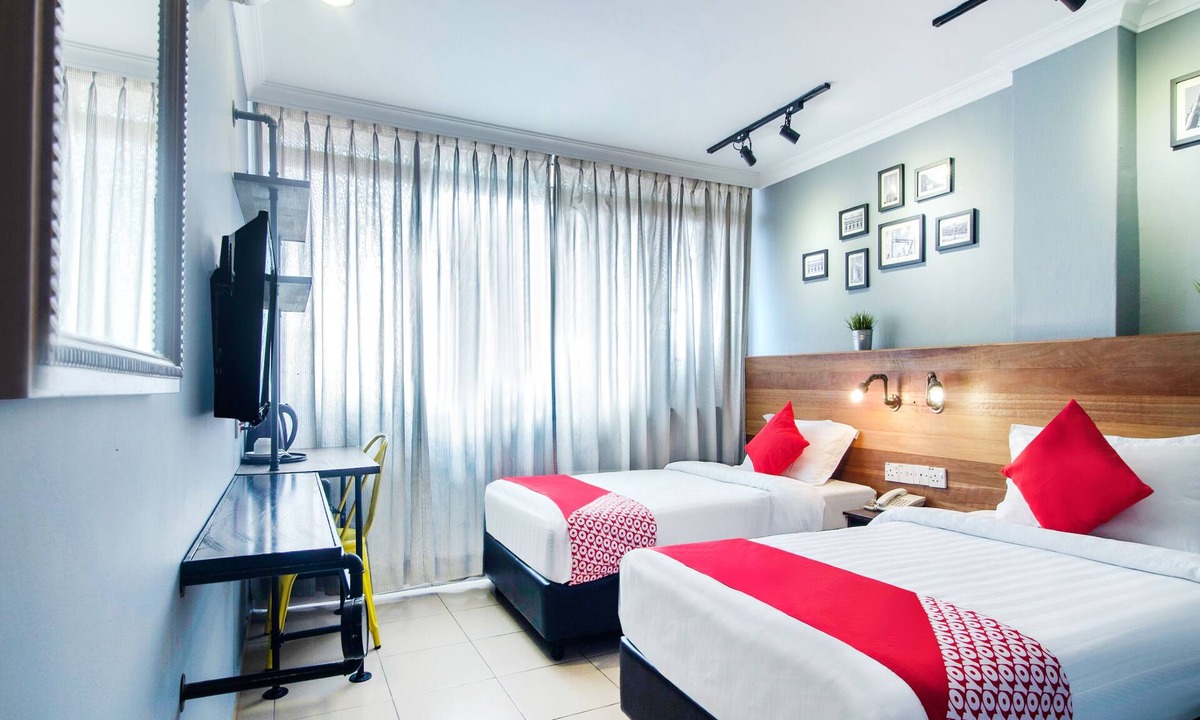 Chinatown Hotel | Super OYO 761 City Hotel