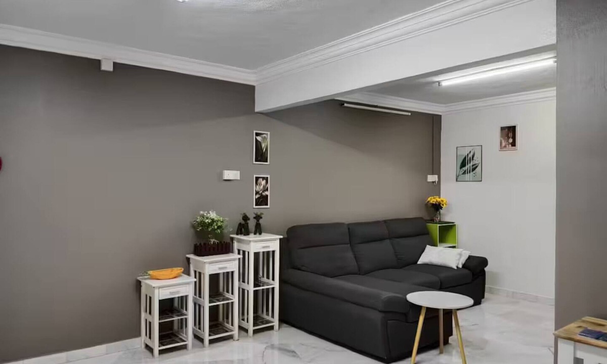 Taman Pakatan House | Sweet Memory Home—cozy local stay near Tambun, steps from food shops.