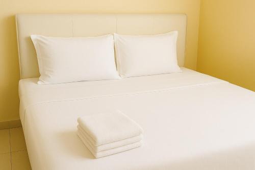 Tambo House | T1 Stay Manila-Near NAIA Manila Airport and PITX