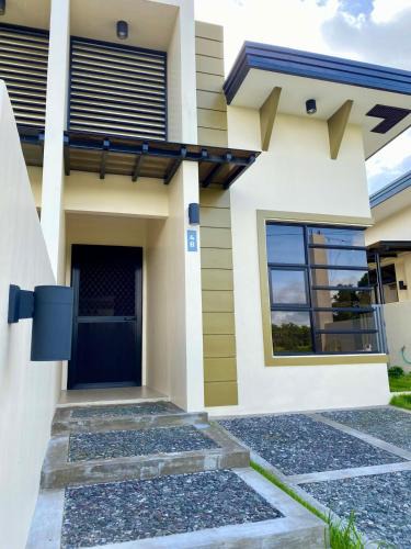 Alfonso House | Tagaytay Guesthouse 2Br near Twin Lakes