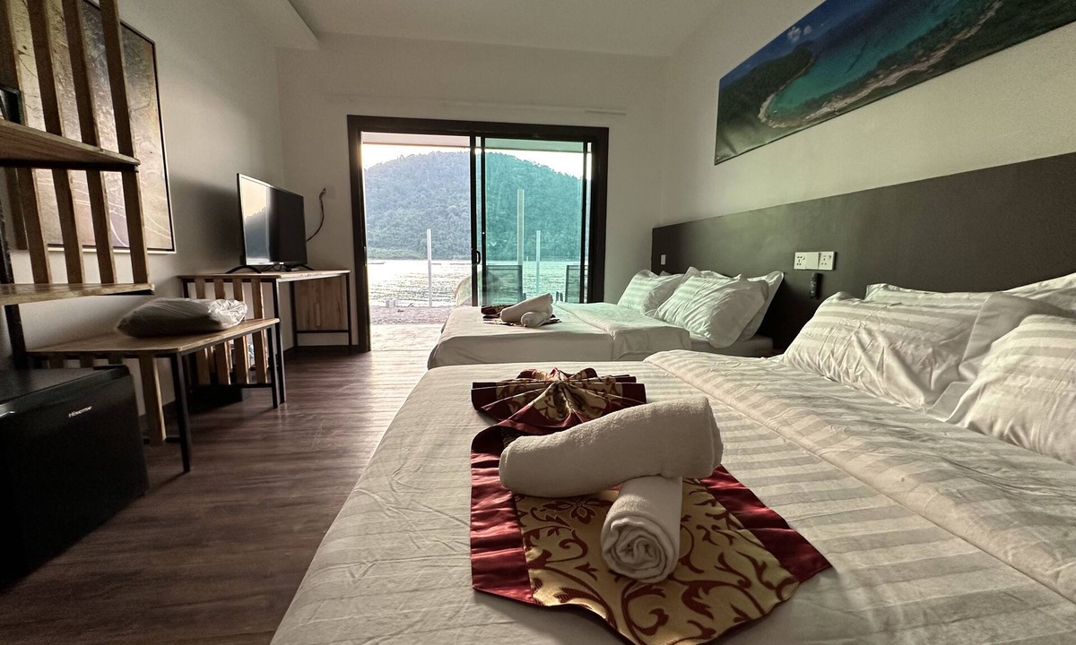 Pulau Perhentian Besar Hotel | The Barat Perhentian Beach Resort