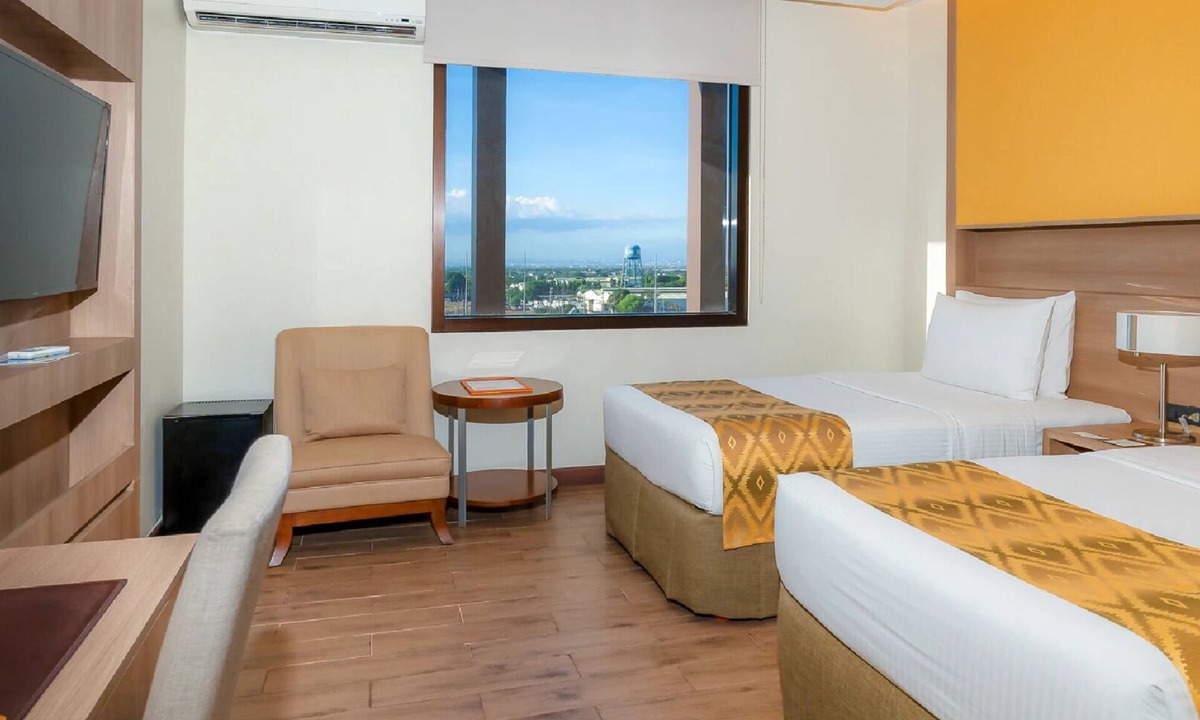General Trias Hotel | The Bayleaf Cavite