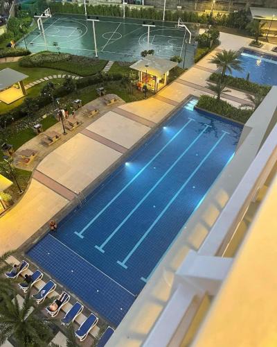 A. Bonifacio Apartment | The Celandine Condo Resort
