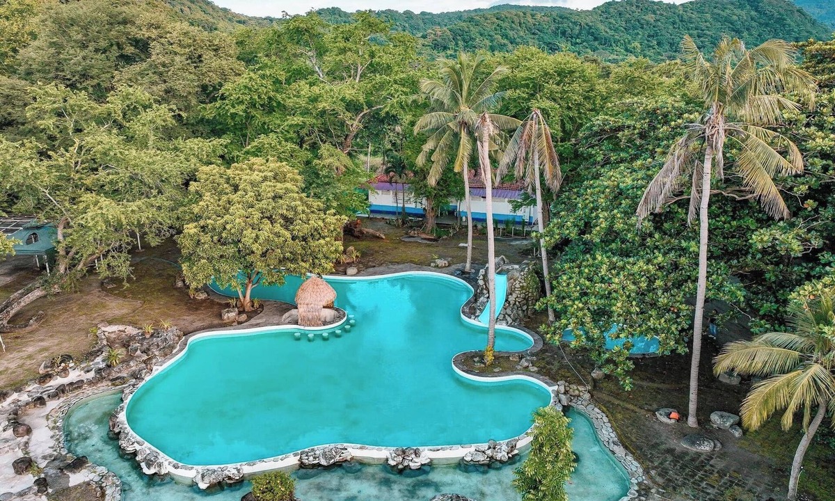Ternate Hotel | The Dome Hotel - Caylabne